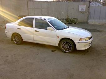 1997 Mitsubishi Lancer Pictures