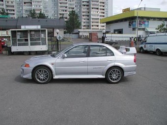 1998 Mitsubishi Lancer Pictures