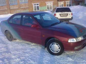 1998 Mitsubishi Lancer Photos
