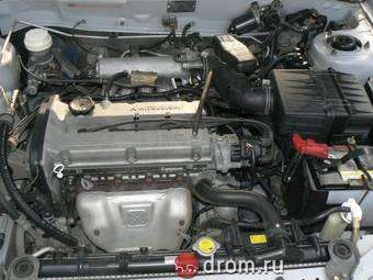 1998 Mitsubishi Lancer Photos