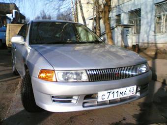 1998 Mitsubishi Lancer Photos