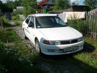 1998 Mitsubishi Lancer Wallpapers