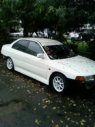 1998 Mitsubishi Lancer Pictures