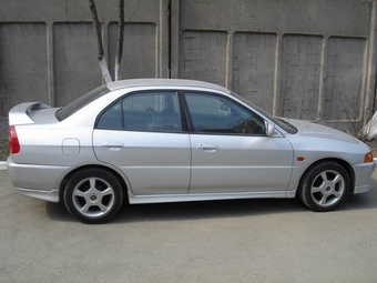 1999 Mitsubishi Lancer