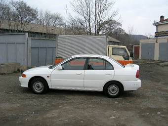 Mitsubishi Lancer