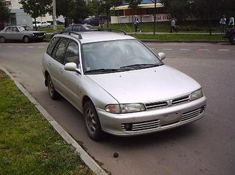 1999 Mitsubishi Lancer Wallpapers