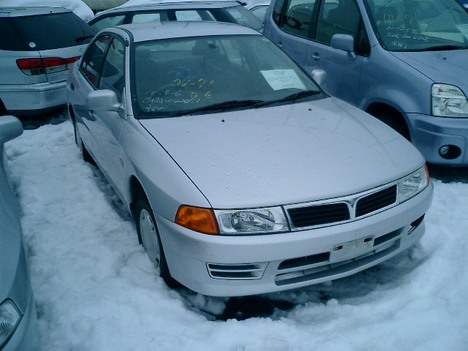 1999 Mitsubishi Lancer Pictures