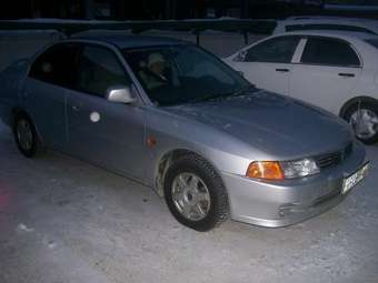 1999 Mitsubishi Lancer Photos