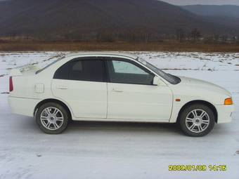 1999 Mitsubishi Lancer Pictures