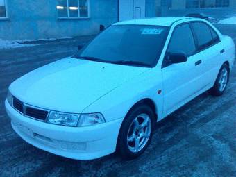 1999 Mitsubishi Lancer Pictures
