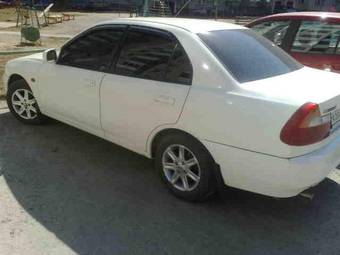 1999 Mitsubishi Lancer Pictures