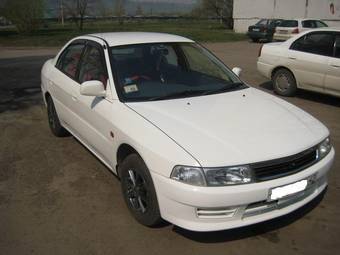 1999 Mitsubishi Lancer Pictures