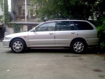 1999 Mitsubishi Lancer Pictures