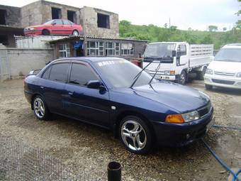 1999 Mitsubishi Lancer Images