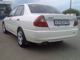1999 Mitsubishi Lancer Photos
