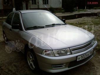 1999 Mitsubishi Lancer Photos