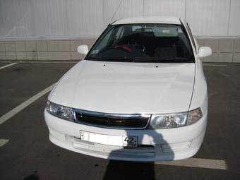1999 Mitsubishi Lancer Pictures