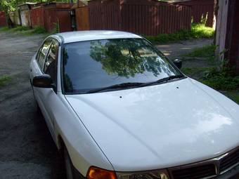 1999 Mitsubishi Lancer Pics