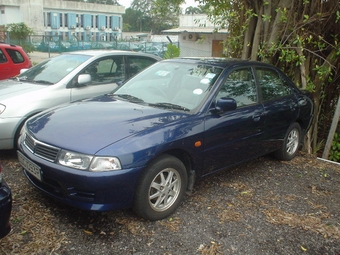 2000 Mitsubishi Lancer