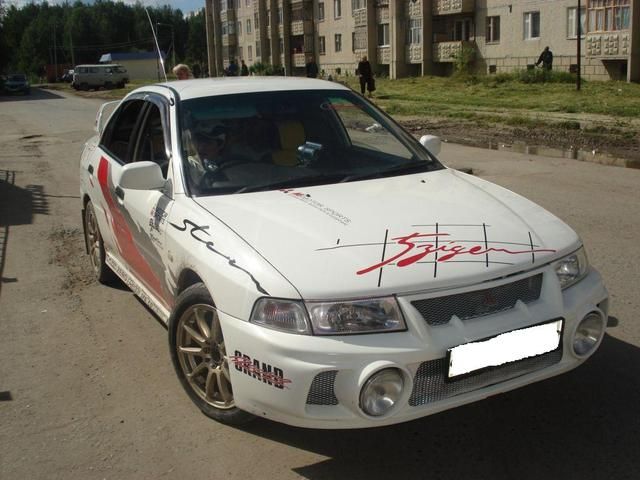 2000 Mitsubishi Lancer