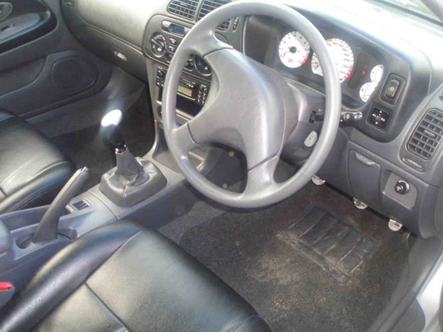 2000 Mitsubishi Lancer Images