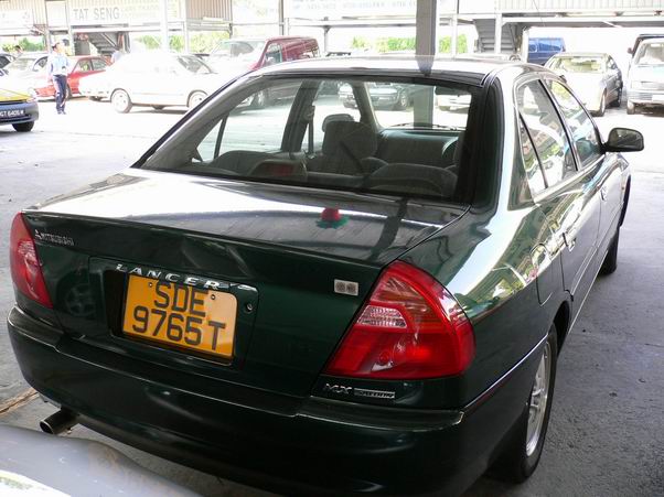 2000 Mitsubishi Lancer Pictures