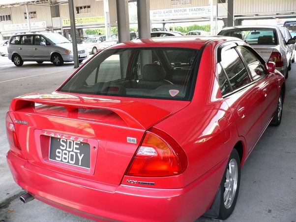 2000 Mitsubishi Lancer Images