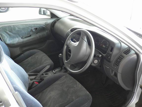 2000 Mitsubishi Lancer Images