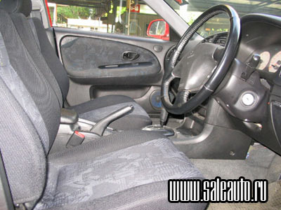 2000 Mitsubishi Lancer Pictures