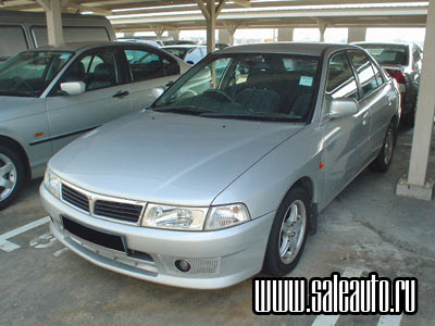 2000 Mitsubishi Lancer Photos
