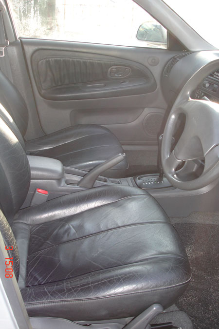 2000 Mitsubishi Lancer Wallpapers
