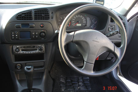 2000 Mitsubishi Lancer Images