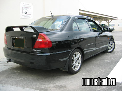 2000 Mitsubishi Lancer Pictures