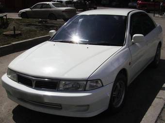 2000 Mitsubishi Lancer Pictures