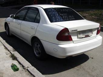 2000 Mitsubishi Lancer Photos