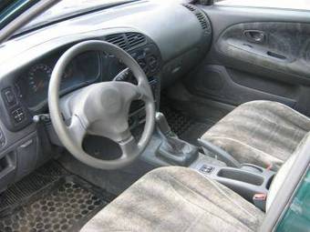 2000 Mitsubishi Lancer Pictures
