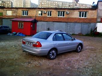 2000 Mitsubishi Lancer Photos