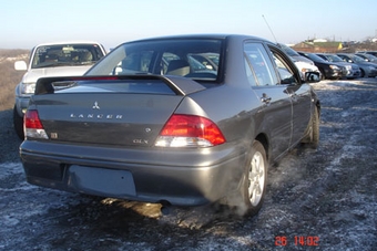 Mitsubishi Lancer