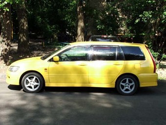 2001 Mitsubishi Lancer Pictures