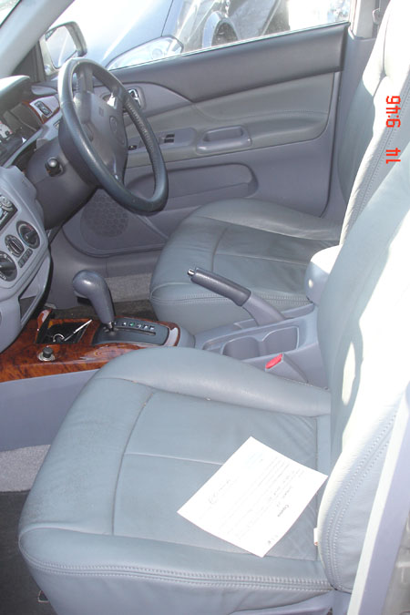 2001 Mitsubishi Lancer Photos