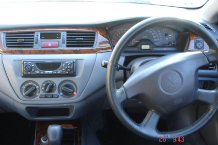 2001 Mitsubishi Lancer Images