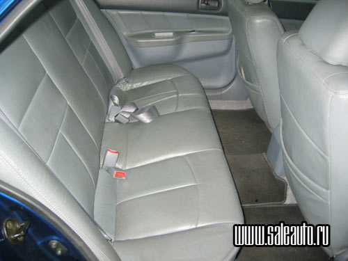 2001 Mitsubishi Lancer Photos