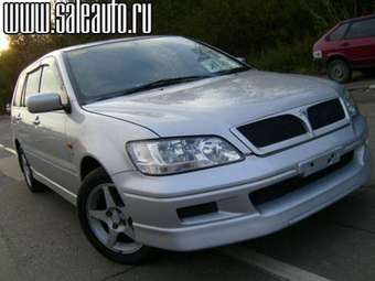 2001 Mitsubishi Lancer Photos