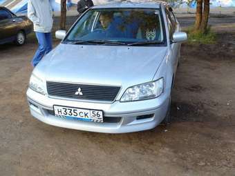 2001 Mitsubishi Lancer Pictures