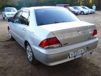 2001 Mitsubishi Lancer Photos