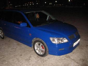 2001 Mitsubishi Lancer Photos