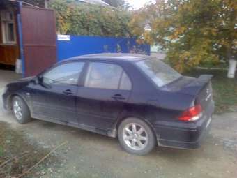 Mitsubishi Lancer