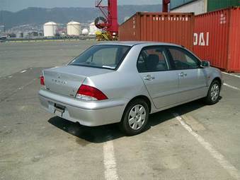 2002 Mitsubishi Lancer Pictures