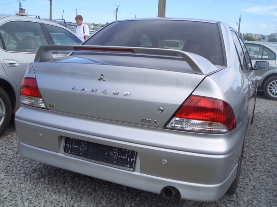 2002 Mitsubishi Lancer Pics