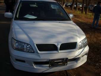 2002 Mitsubishi Lancer Pictures